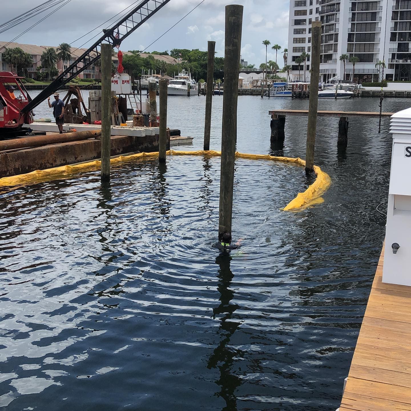 Pylon Installation and Repairs project by Watson Marine Corp. in Miami, FL